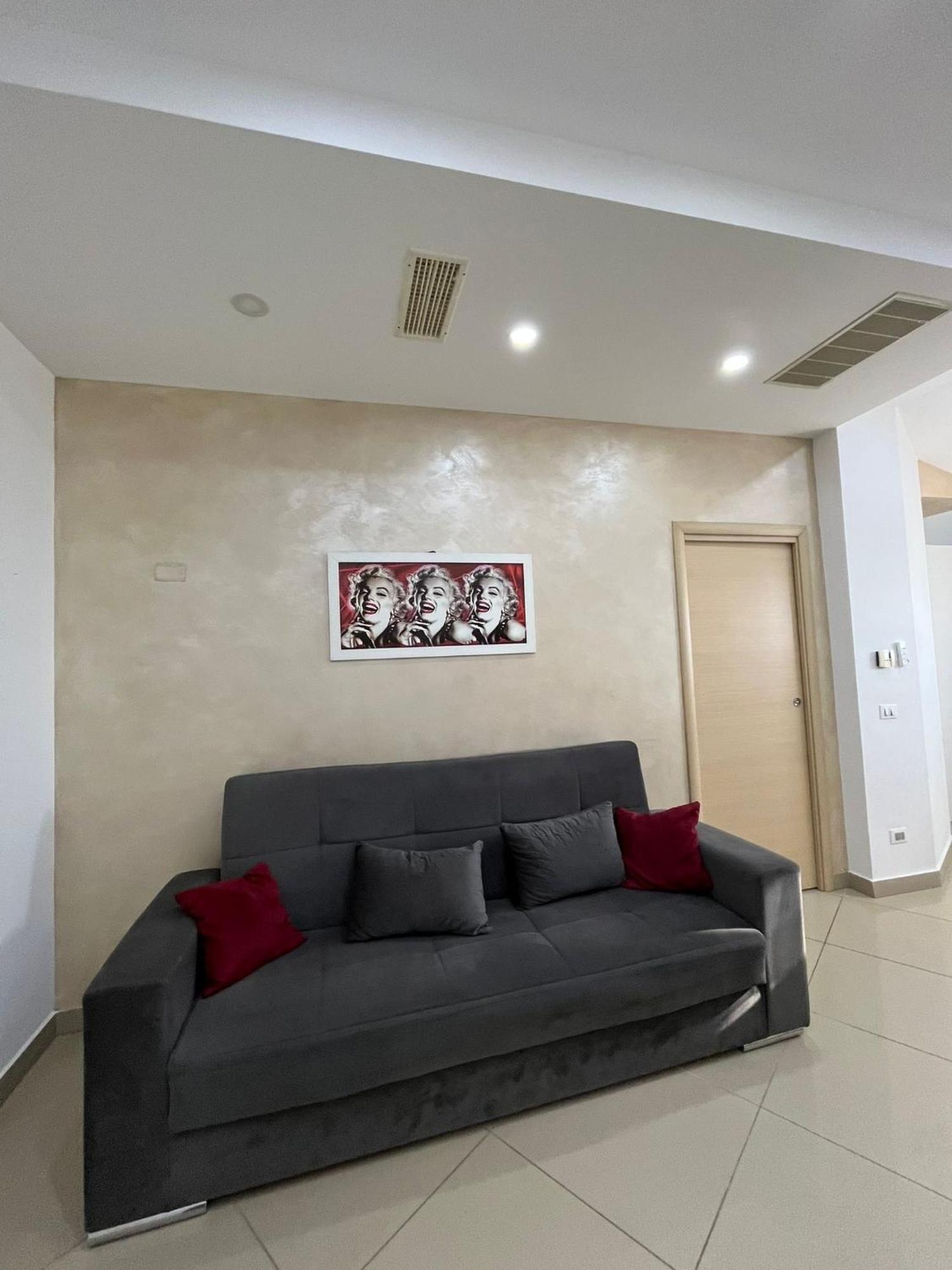 Leonforte Casa Vacanza Helios מראה חיצוני תמונה