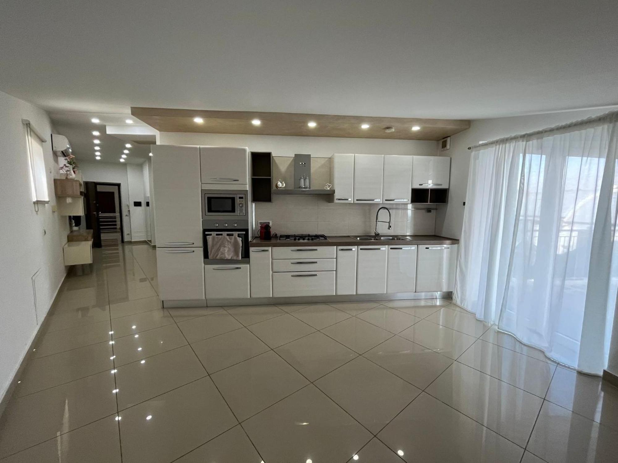 Leonforte Casa Vacanza Helios מראה חיצוני תמונה