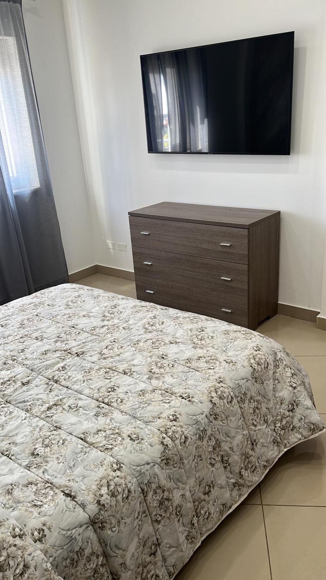 Leonforte Casa Vacanza Helios מראה חיצוני תמונה