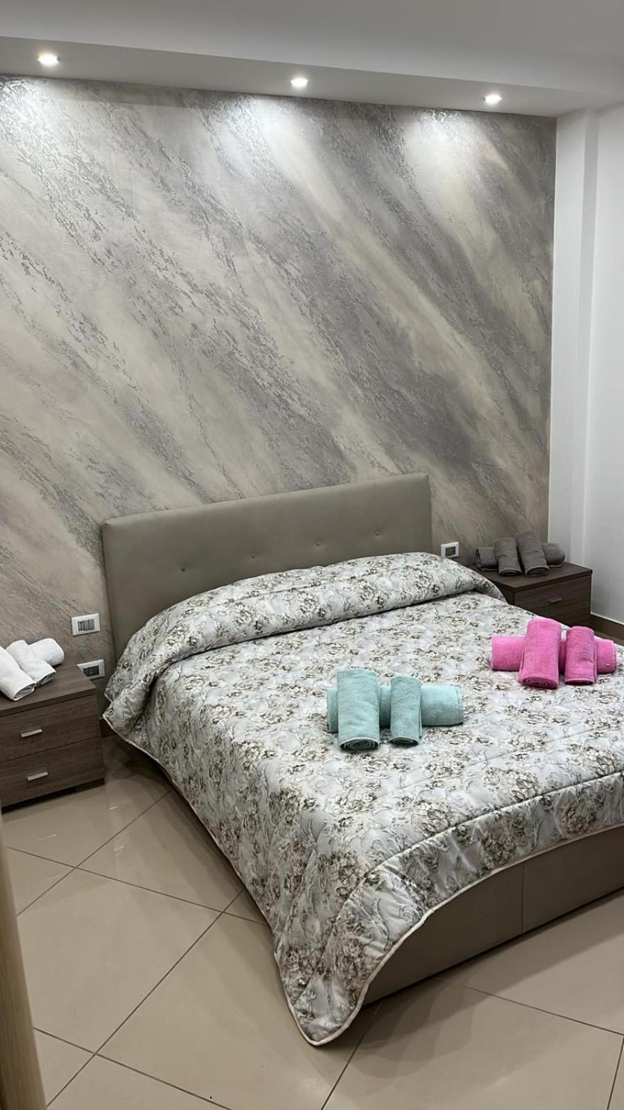 Leonforte Casa Vacanza Helios מראה חיצוני תמונה